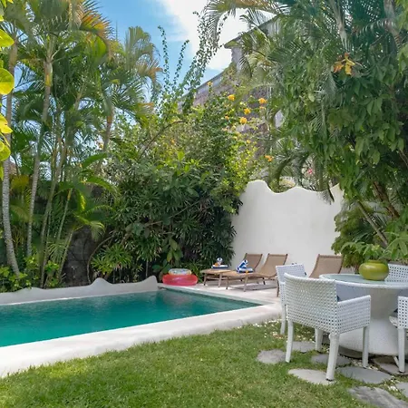 Ocean Star Villa Two Near Kudeta Beach